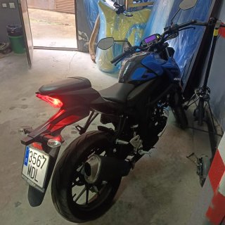 Suzuki GSX-S125 Naked Azul/Negra