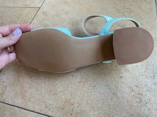 Sandalias Anna Field verde menta