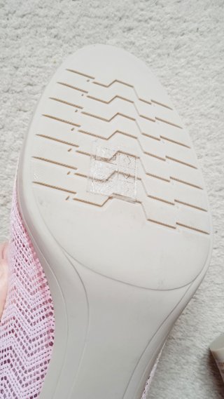 Zapatos NUEVOS tacón medio Rosas T.38