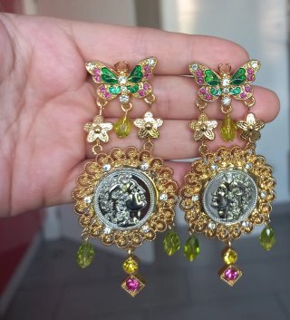 Pendientes Mariposa Chapados con Piedras