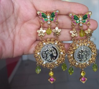 Pendientes Mariposa Chapados con Piedras