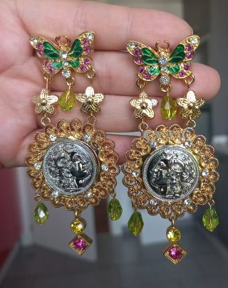 Pendientes Mariposa Chapados con Piedras