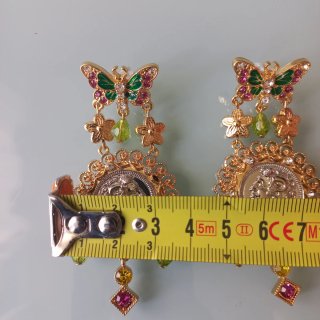 Pendientes Mariposa Chapados con Piedras