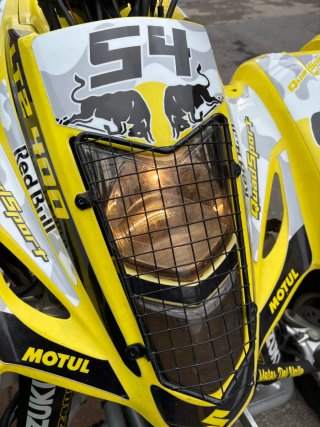 Suzuki LTZ 400