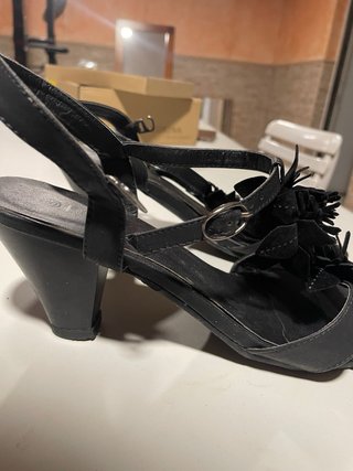 Sandalias Jarocis Tacón Flores Talla 40