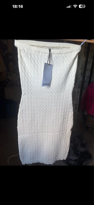 Vestido blanco tejido de punto