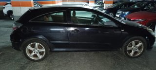Opel Astra GTC 1.9 CDTi 120 CV Sport