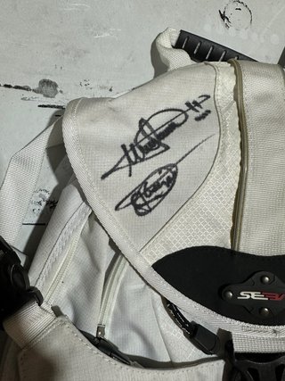 Mochila Seba Autografiada