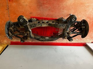 Subchasis Trasero BMW E90 E91 Puente