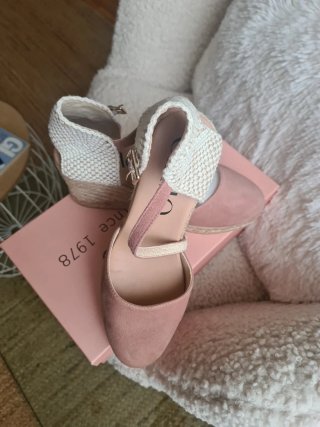 Zapatillas de ante esparto cuña color salmón