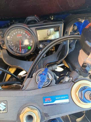 Suzuki GSXR 750 20 Aniversario