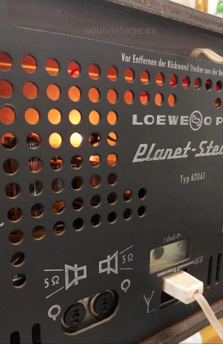 Radio Loewe Opta Válvulas Stereo