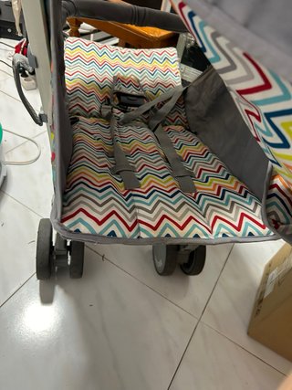 Carro Tuc Tuc estampado zigzag