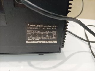 Amplificador Integrado Mitsubishi DA-U210