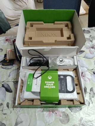 Xbox Series S 512GB con caja y mando