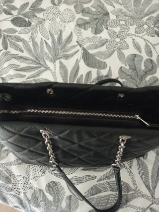 Bolso negro acolchado mujer