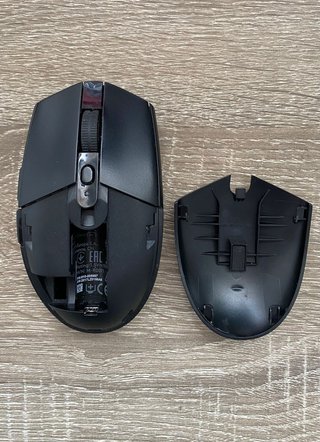 Logitech G305 Inalámbrico Negro