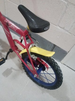 Bicicleta Spiderman 16 Roja y Amarilla