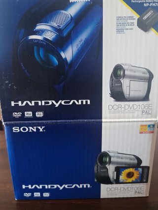 Videocámara Sony DCR-DVD 106