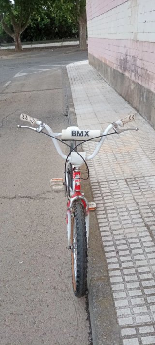 Bicicleta BMX Power clásica