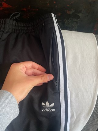 Pantalón Adidas Clásico Negro Talla M
