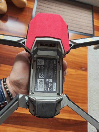 DJI Mavic Pro Drone con pata rota