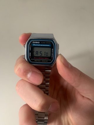 Casio A168W Plata