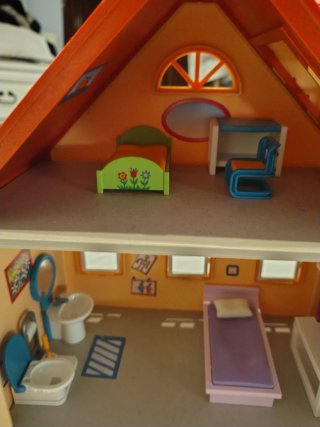 Casa Playmobil con muebles