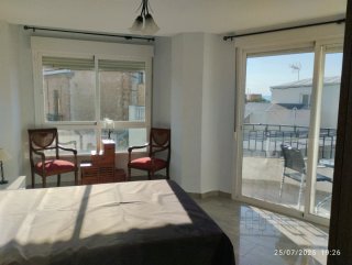 Vendo piso 86 m luminoso exterior casco antiguo ce