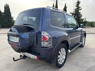 Mitsubishi Montero 2009