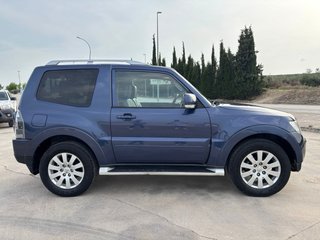 Mitsubishi Montero 2009