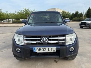 Mitsubishi Montero 2009