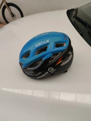 Casco Ciclismo  essen UCR Azul