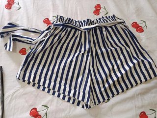 Shorts rayas azul marino y blanco Talla L