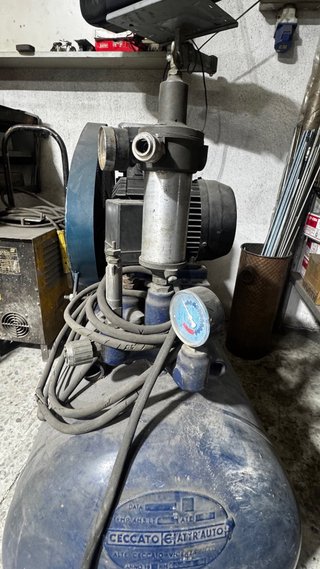 Compresor de aire 200 lts