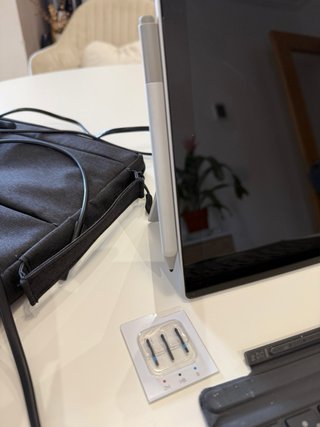 Microsoft Surface Pro 6 128GB SSD 8GB RAM