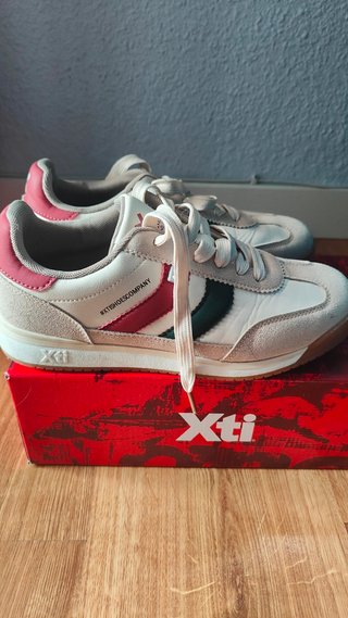 Zapatillas Xti Beige/Blanco Talla 39
