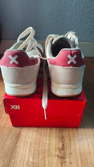 Zapatillas Xti Beige/Blanco Talla 39