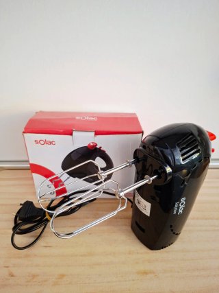 Batidora Solac Solution con varillas