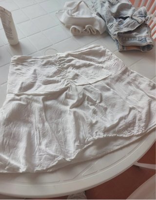 Falda blanca Bershka - como nueva, lista para envi