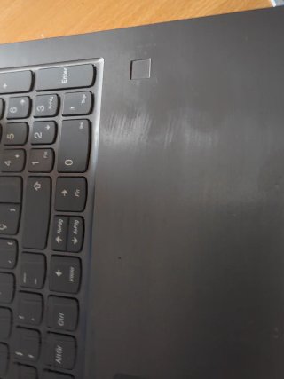 Portátil Lenovo 330 15 IKB.del 2019 disco duro M2.