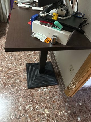 3 Mesas 60x60 y 76 de altura