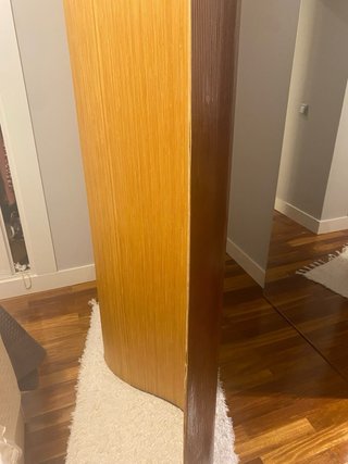 Biombo de madera curvo