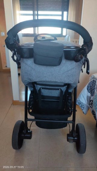 Silla de paseo Joie gris