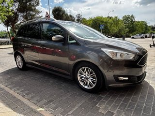 Ford Grand C-MAX 2015
