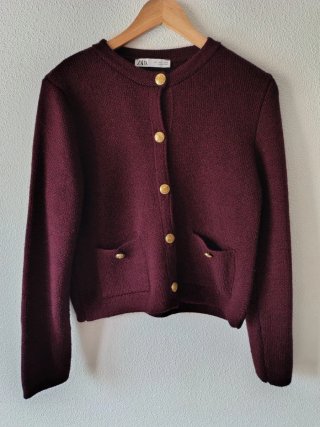 Chaqueta Zara Morada Botones Dorados