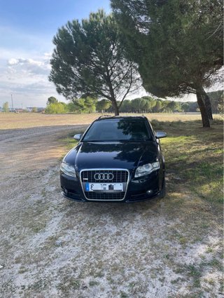 Audi A4 avant Quattro