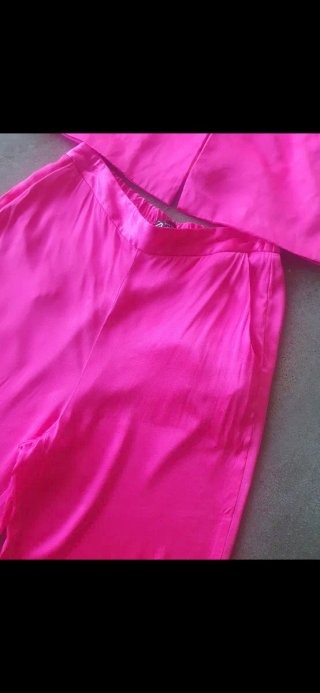 Traje de chaqueta rosa Zara