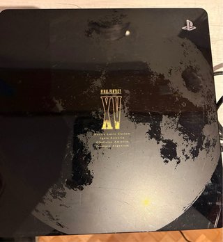 PS4 Slim Edición Limitada Final Fantasy XV