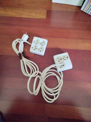 2 alargadores blancos